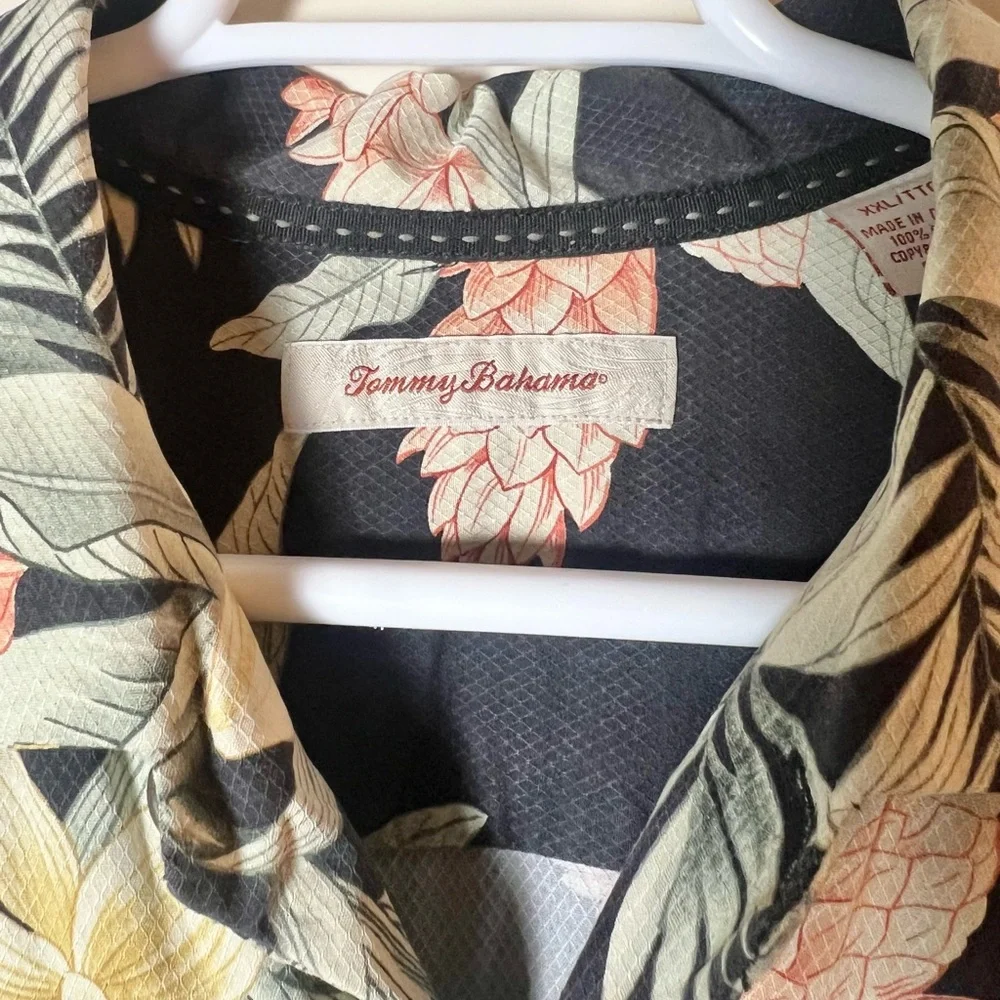 Tommy Bahama Silk Button Down Tropical Print Shirt XXL - Picture 4 of 6
